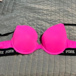 Victoria’s Secret Wear Everywhere Push up Bra